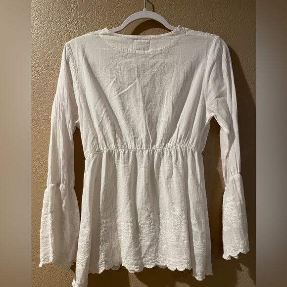 Scully White Embroidered Blouse - Picture 3 of 3